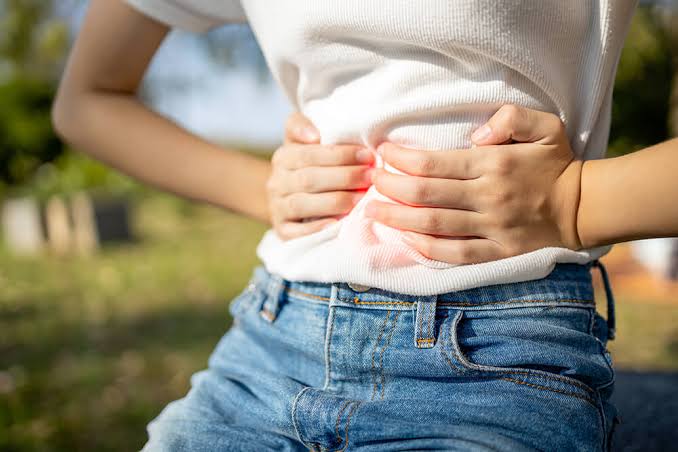wellhealthorganic.com : key signs of gastroenteritis