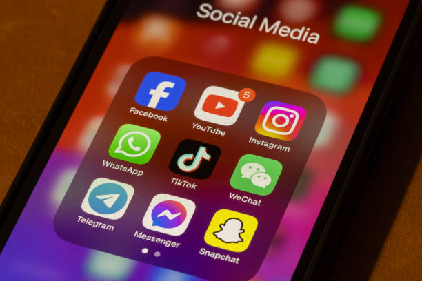 social media wisestudyspot .com
